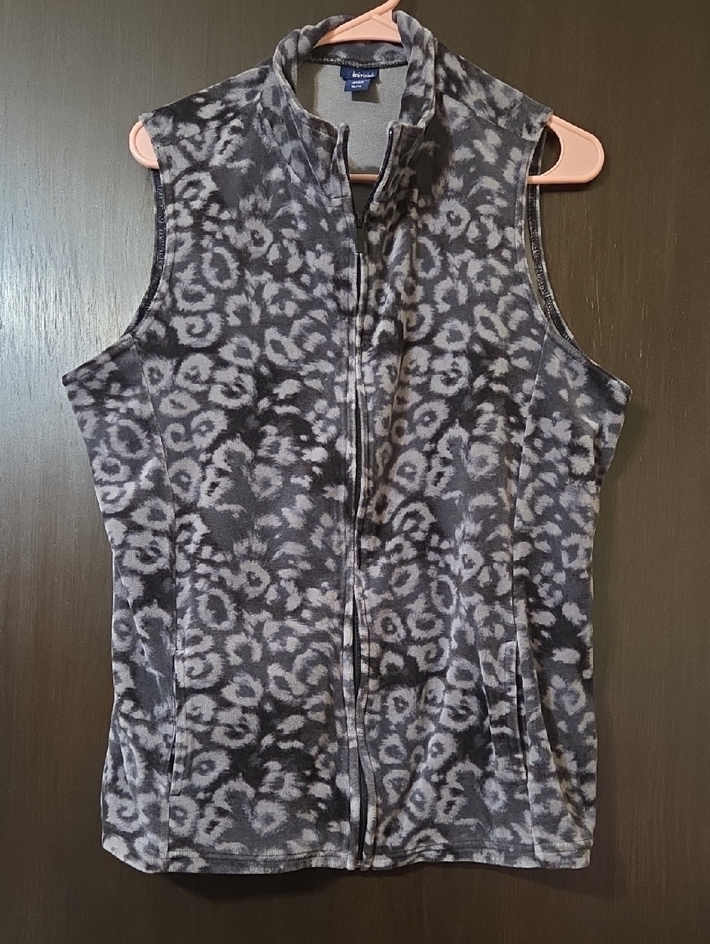 Basic Editions Ladies Vest gray animal print XL